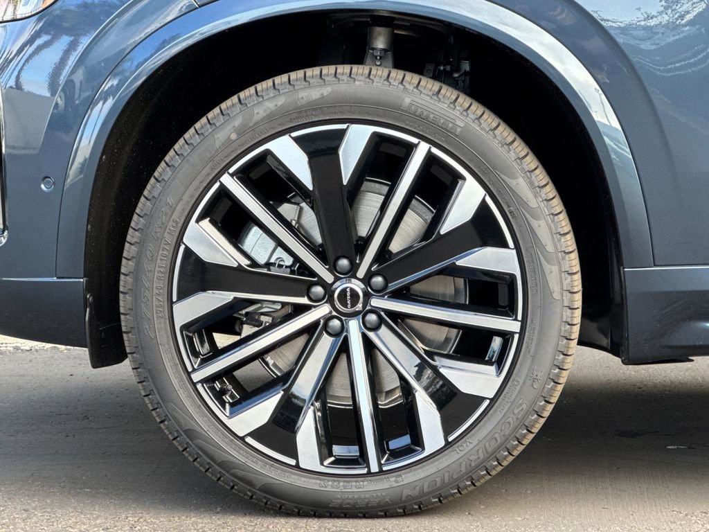 New 2026 Volvo XC90 B6 Plus image 26