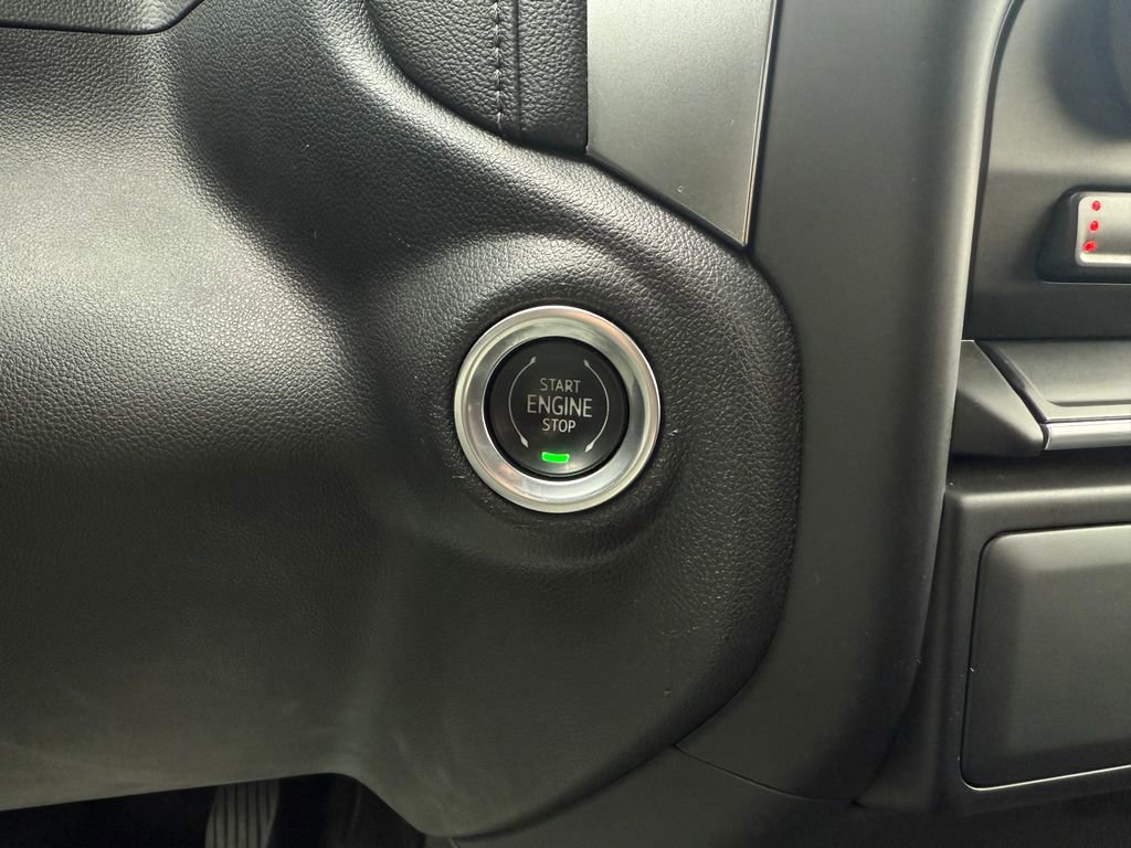 Used 2022 Chevrolet Silverado 1500 RST image 23