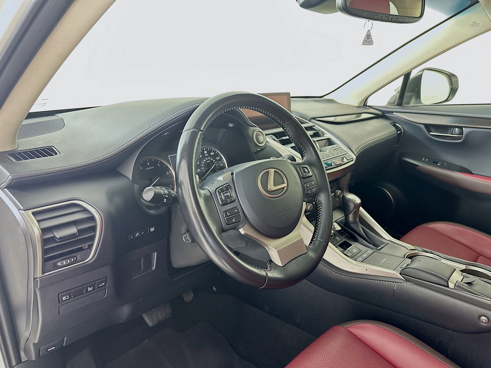 Used 2018 Lexus NX 300 FWD w/ Premium Package image 10