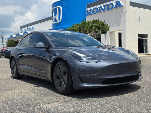 Used 2023 Tesla Model 3 Standard Range RWD image 2