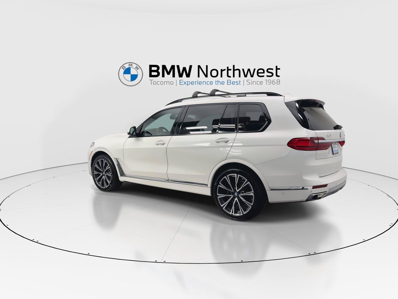 Used 2021 BMW X7 xDrive40i w/ Parking Assistance Package AWD/4WD image 12