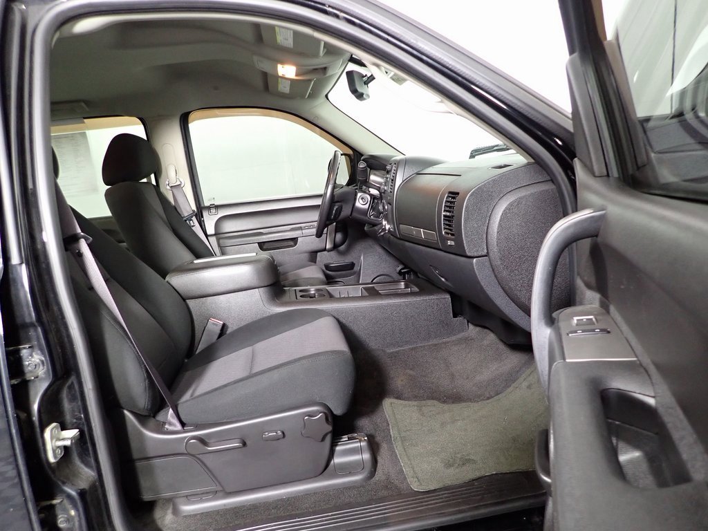 Used 2011 GMC Sierra 1500 SLE w/ Power Tech Package image 28