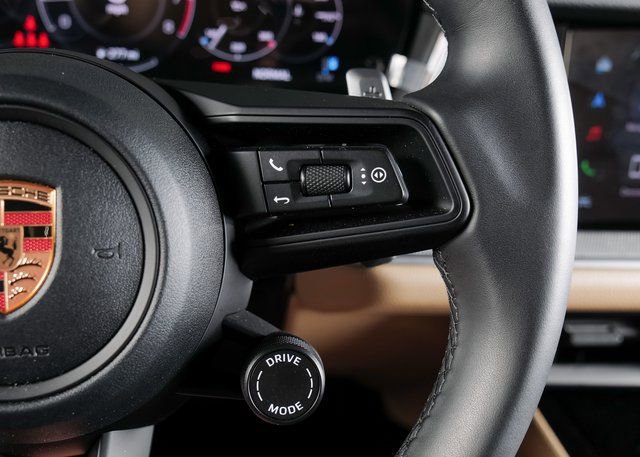 Certified 2026 Porsche Cayenne image 21