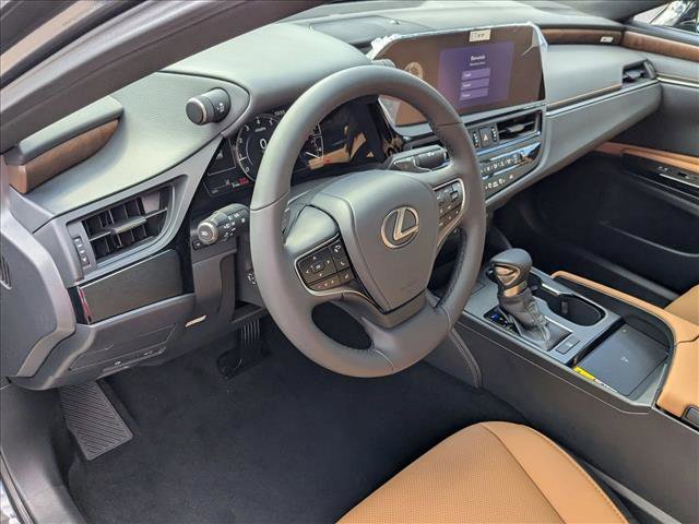 New 2025 Lexus ES 350 w/ Premium Package image 3