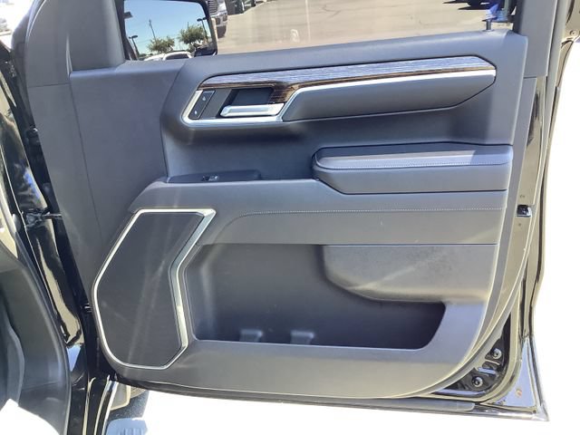 Used 2022 GMC Sierra 1500 Elevation w/ LPO, Elevation Black Package AWD/4WD image 38
