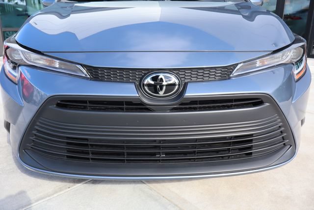 Used 2025 Toyota Corolla LE FWD image 15