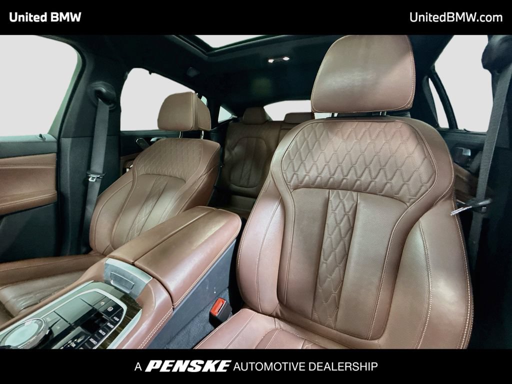 Used 2021 BMW X6 M50i w/ Executive Package AWD/4WD image 5