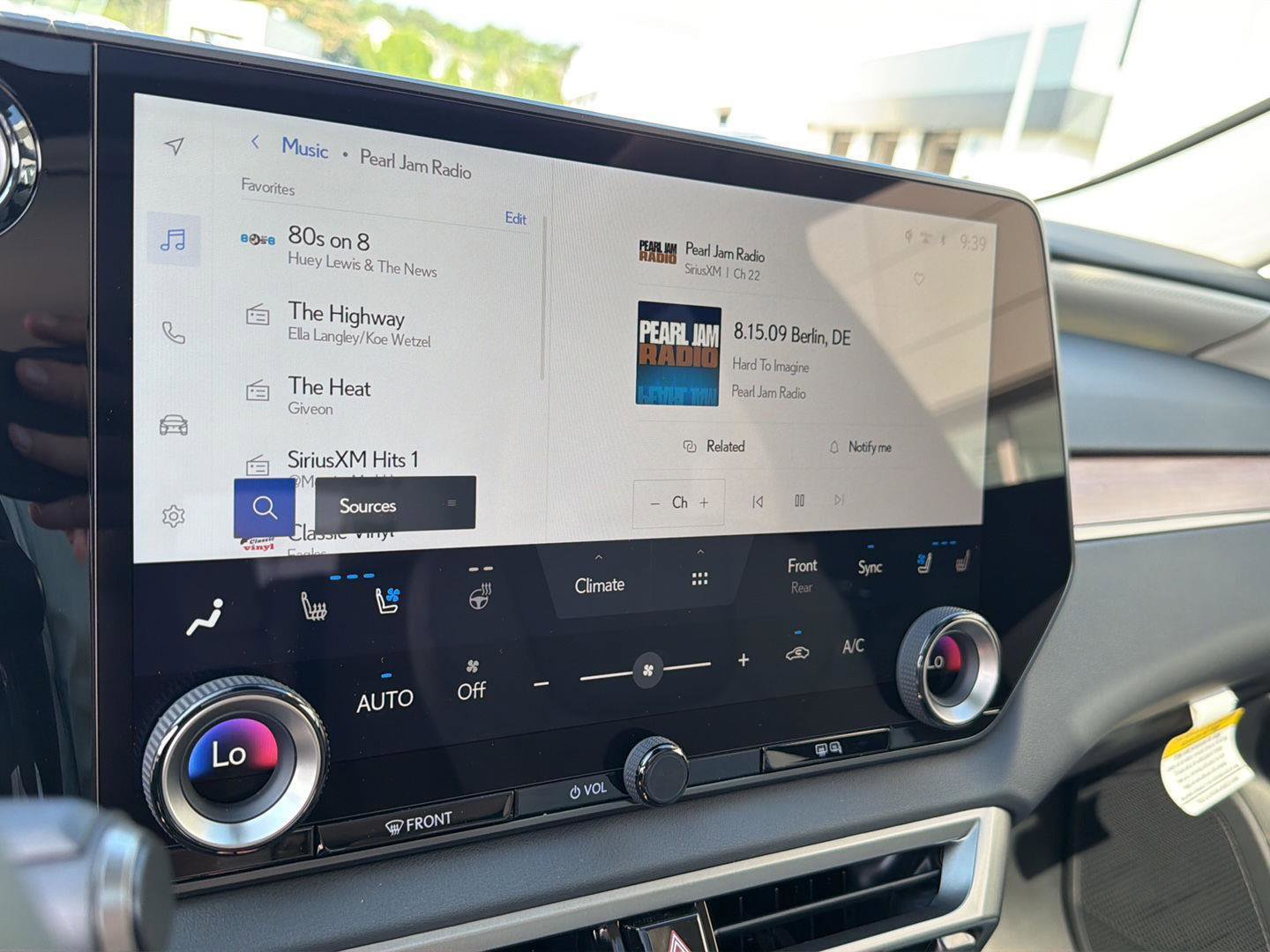 New 2026 Lexus RX 350 AWD image 24