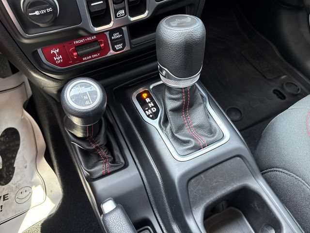 Used 2021 Jeep Wrangler Unlimited Rubicon w/ Safety Group AWD/4WD image 18