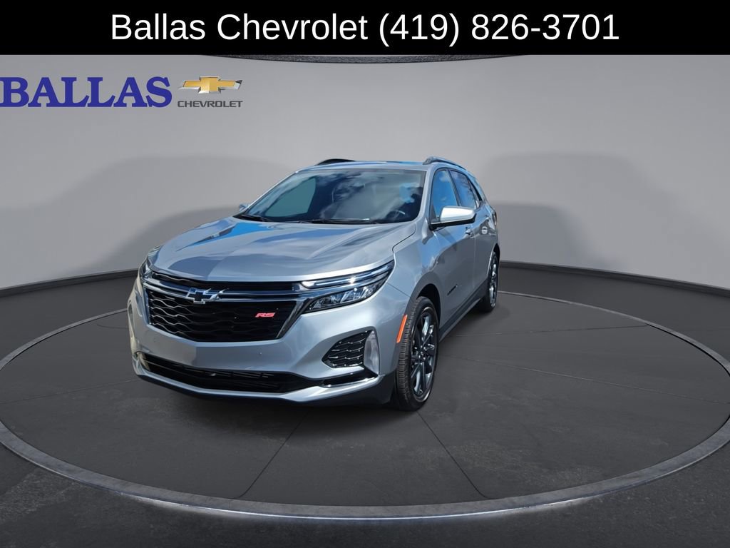 Used 2023 Chevrolet Equinox RS w/ LPO, Cargo Package FWD image 3