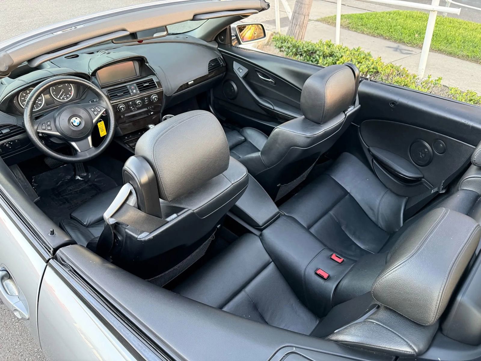 Used 2006 BMW 650i Convertible image 10