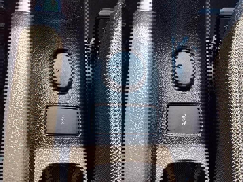 Used 2015 Chevrolet Sonic LT image 19