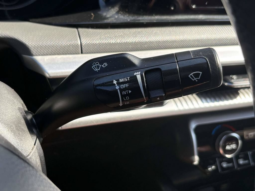 Used 2022 Kia K5 GT-Line w/ GT-Line FWD Premium Package image 33