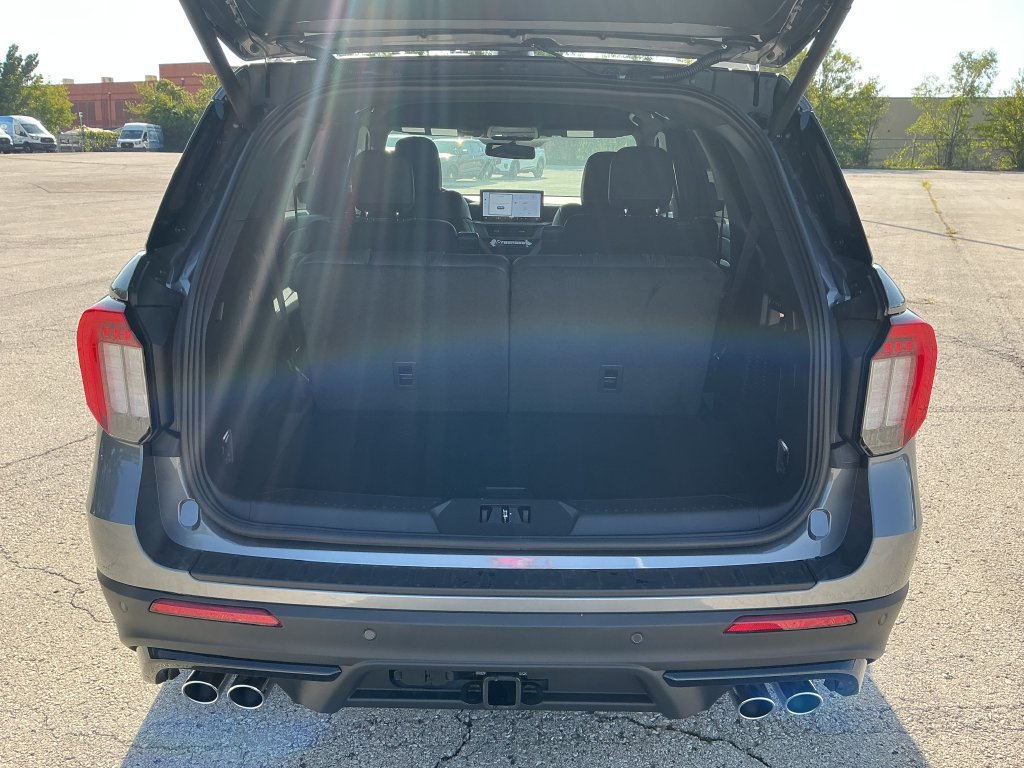 New 2027 Ford Explorer ST AWD/4WD image 15