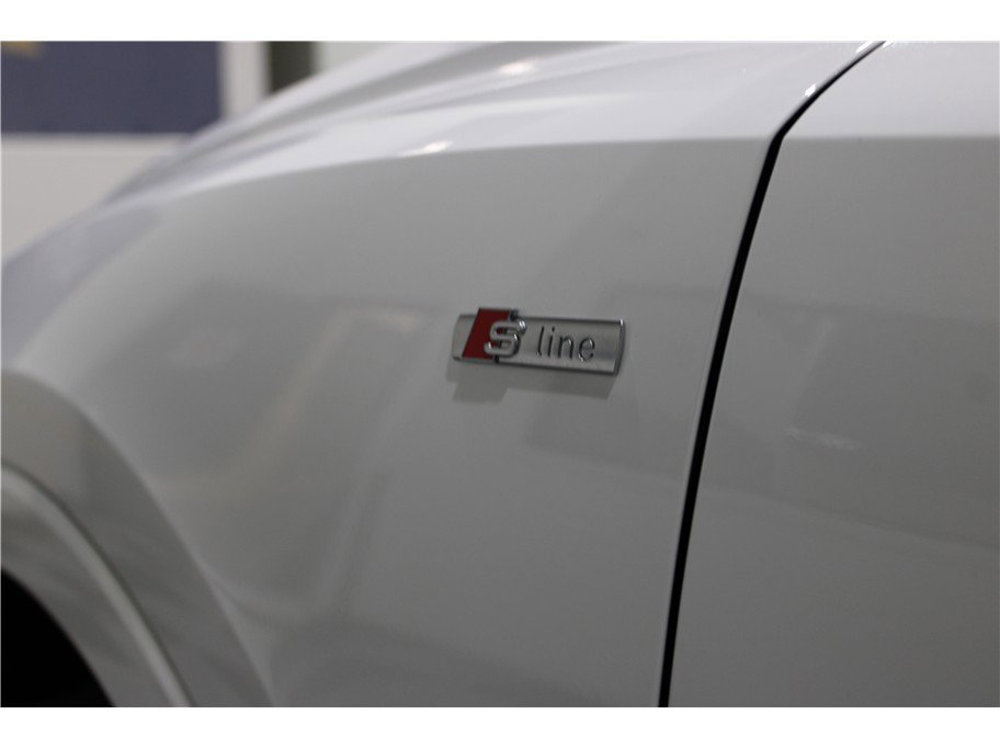 Used 2024 Audi Q3 2.0T Premium image 10