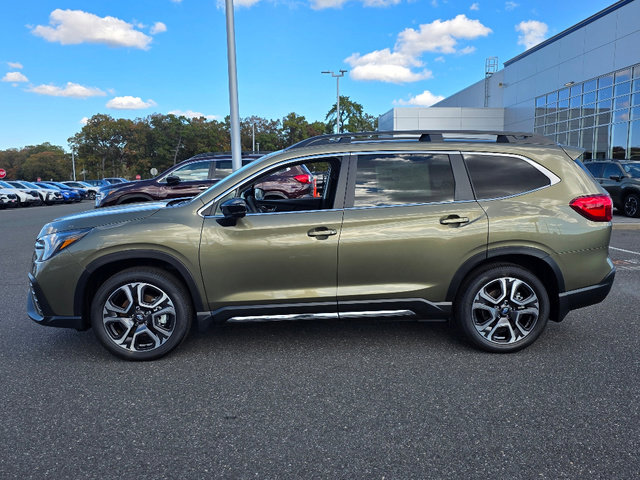 New 2025 Subaru Ascent Limited image 9