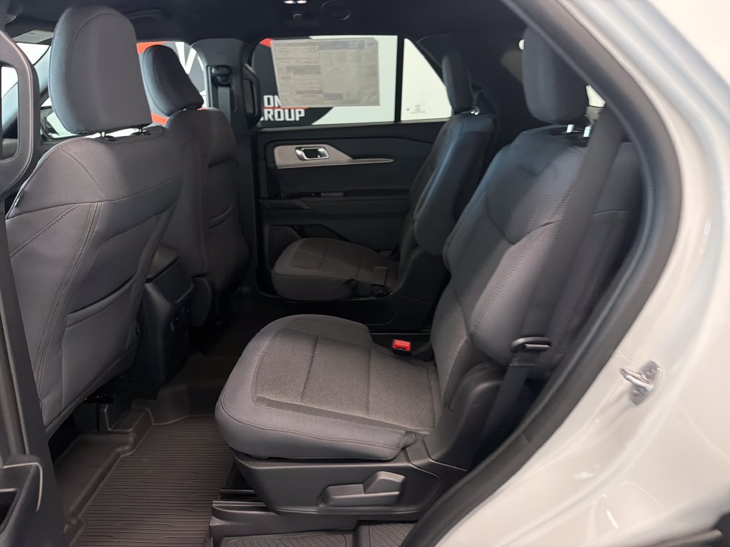 New 2027 Ford Explorer Active RWD image 13