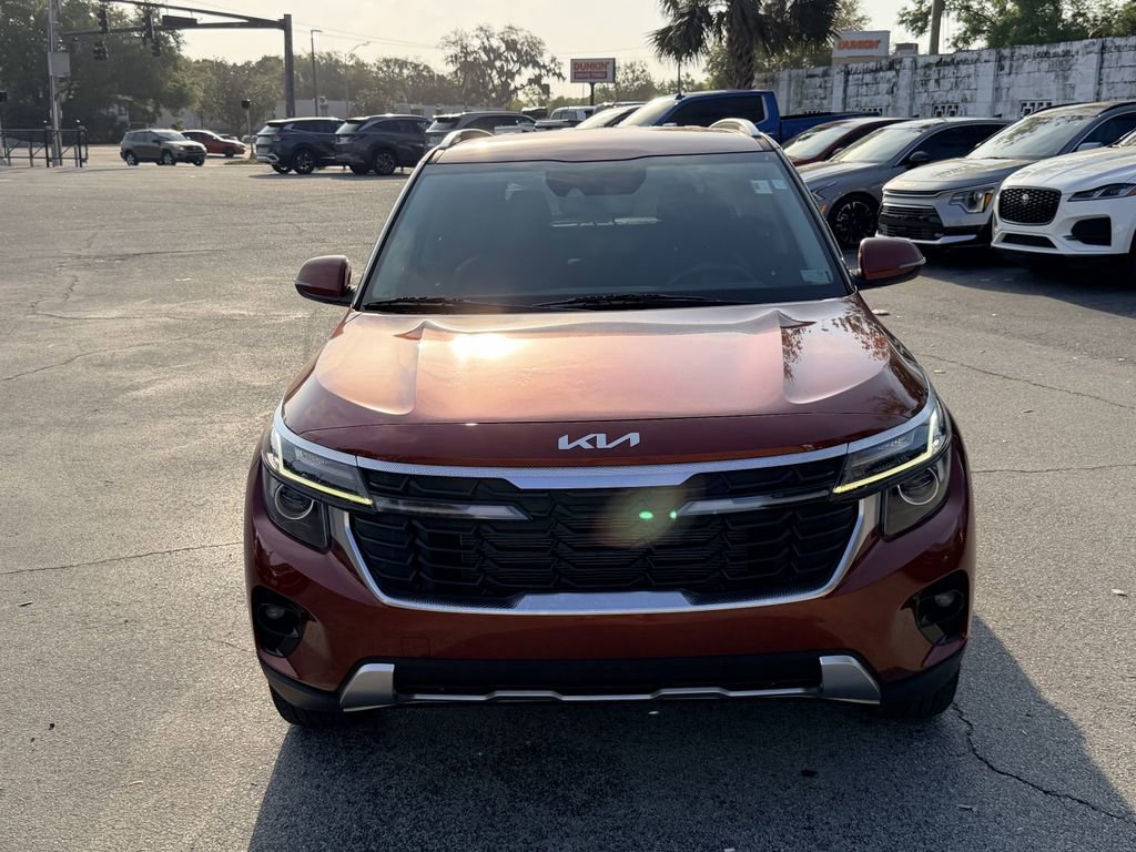 Certified 2024 Kia Seltos S image 3
