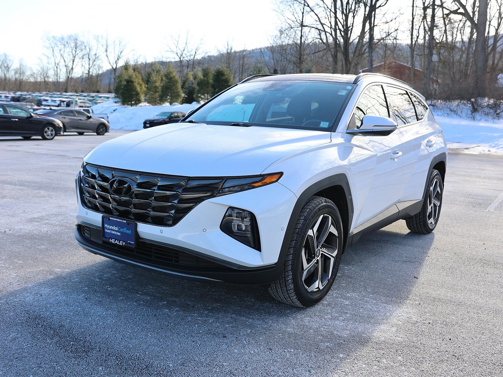 Certified 2022 Hyundai Tucson Limited w/ Cargo Package image 3