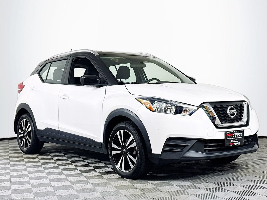 Used 2018 Nissan Kicks SV