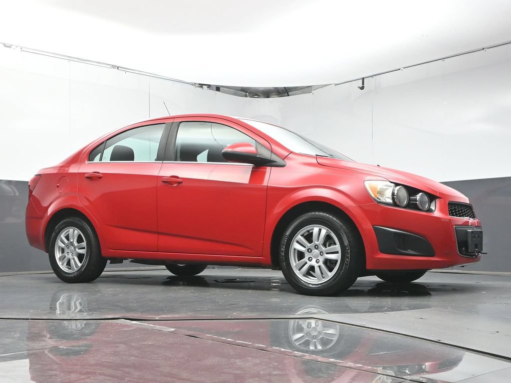 Used 2013 Chevrolet Sonic LT FWD image 27