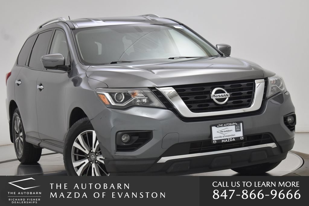 Used 2017 Nissan Pathfinder SV AWD/4WD image 1