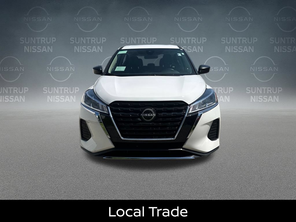 Certified 2025 Nissan Kicks Play S FWD image 7