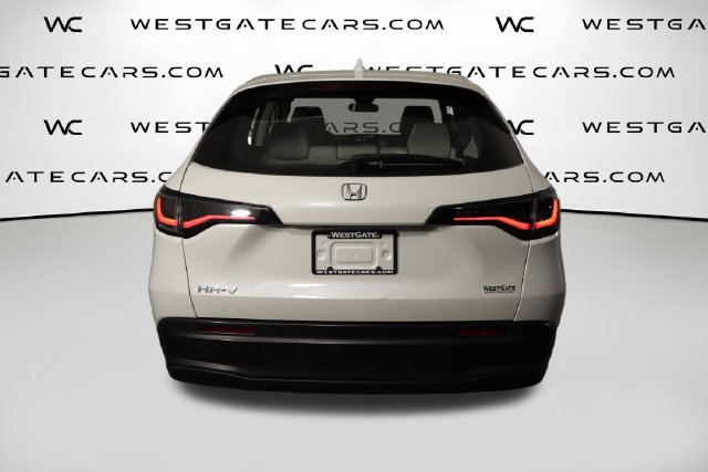 Used 2023 Honda HR-V LX image 4