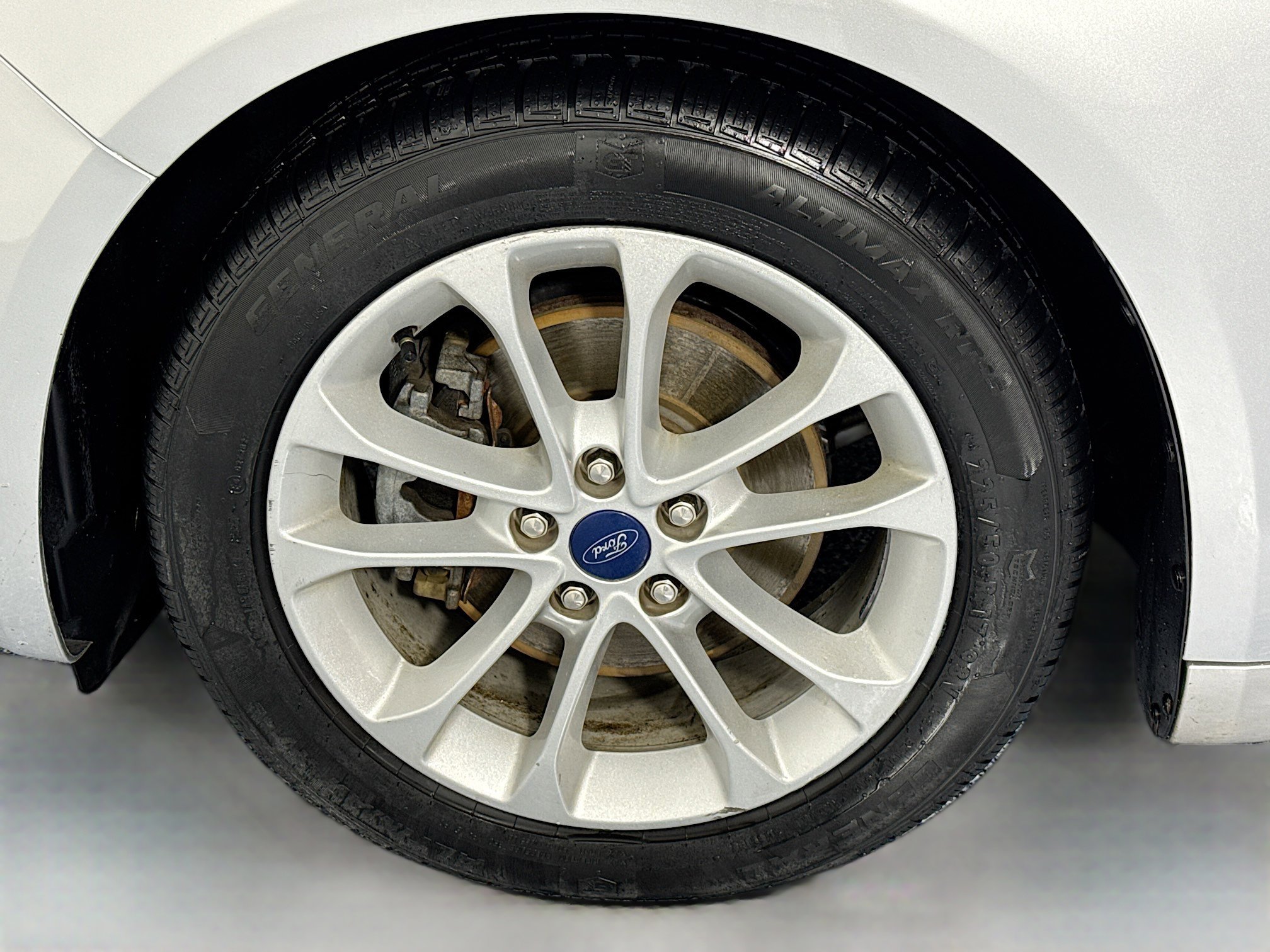 Used 2019 Ford Fusion SE image 29