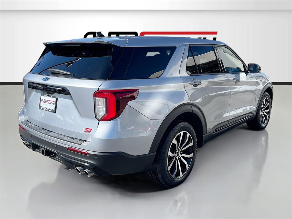 Used 2022 Ford Explorer ST image 7