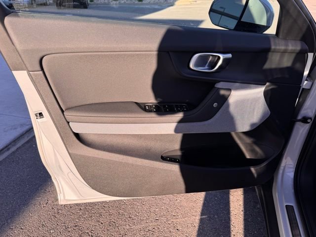 Used 2023 Polestar Polestar 2 w/ Pilot Pack AWD/4WD image 8