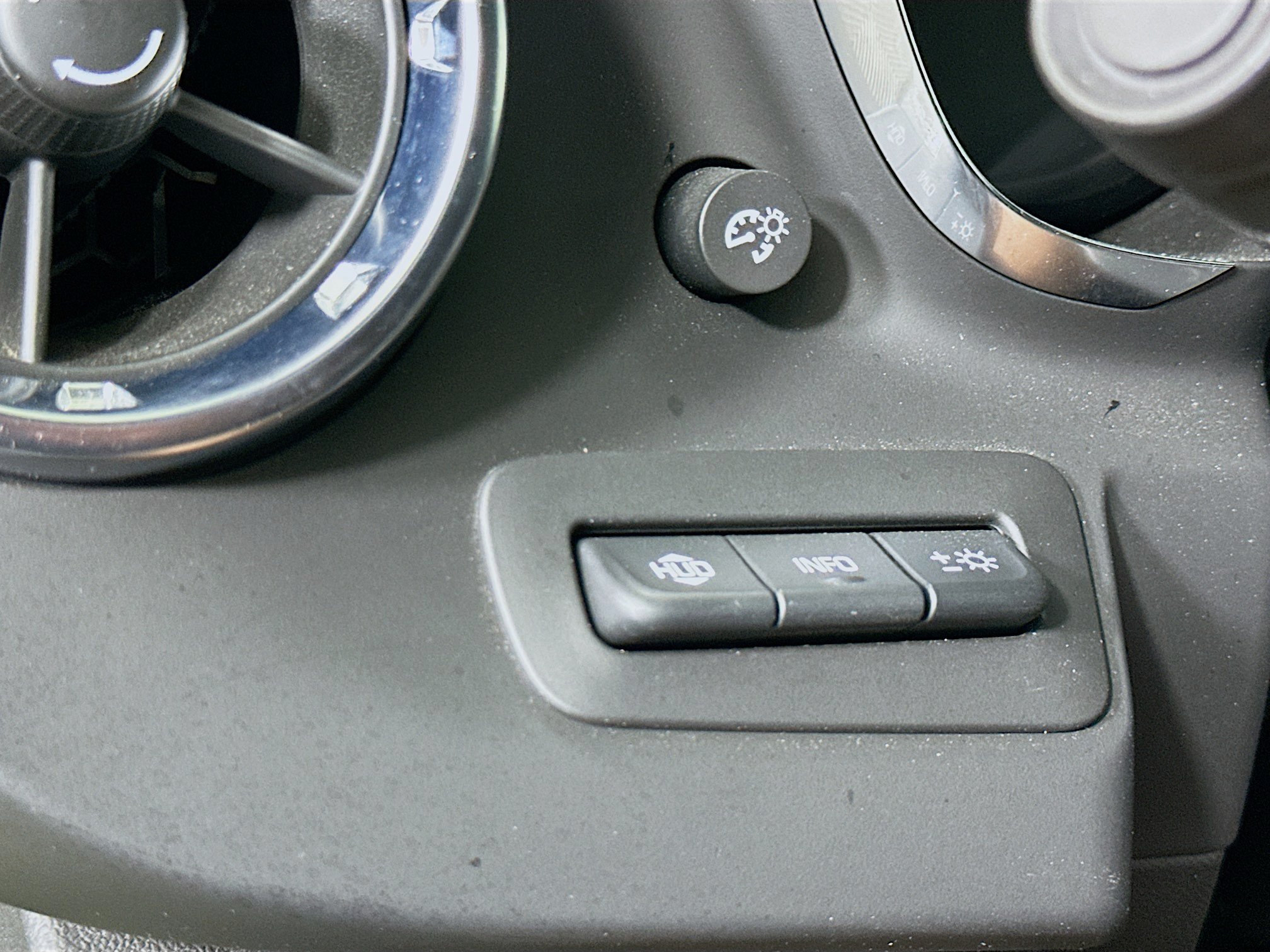 Used 2021 Chevrolet Camaro SS RWD image 17