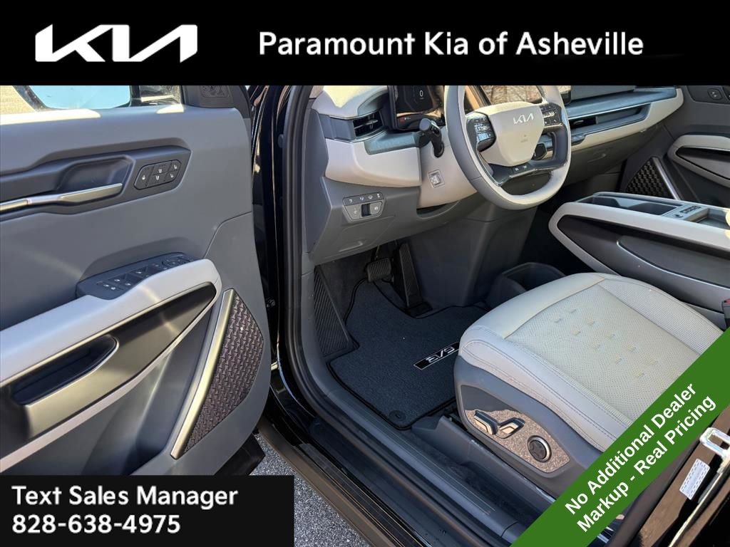 New 2026 Kia EV9 Wind image 18