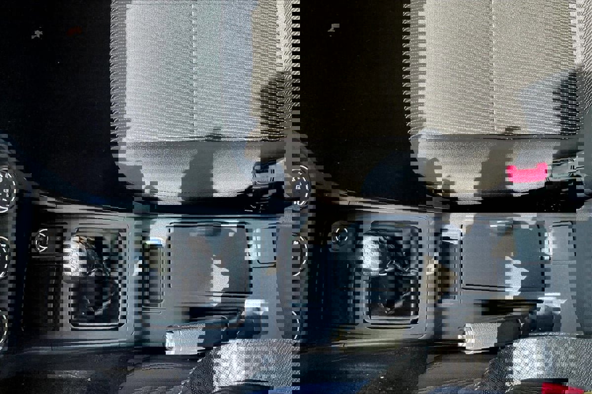 Used 2011 Mitsubishi Lancer ES image 10