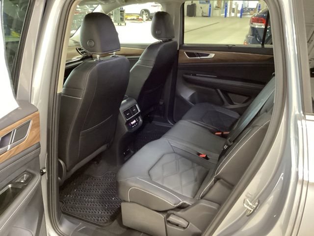 Certified 2026 Volkswagen Atlas SE AWD/4WD image 9