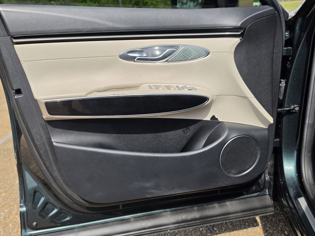 Used 2022 Genesis GV70 2.5T image 14