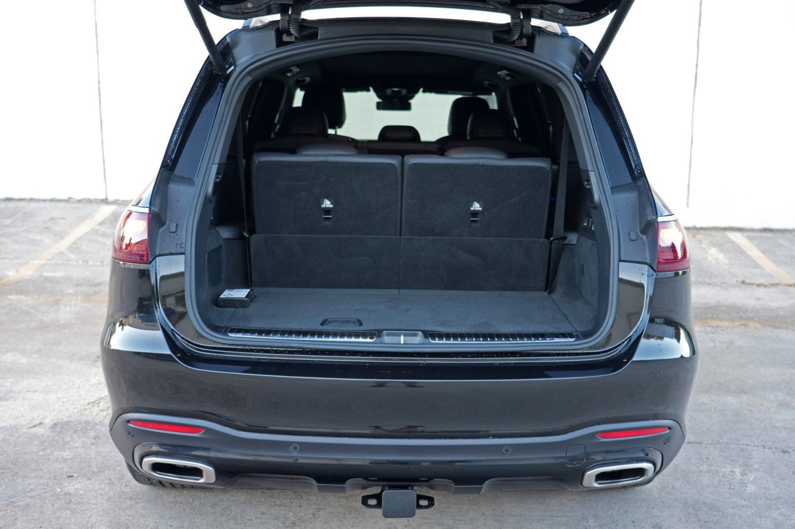 Used 2025 Mercedes-Benz GLS 580 4MATIC image 10