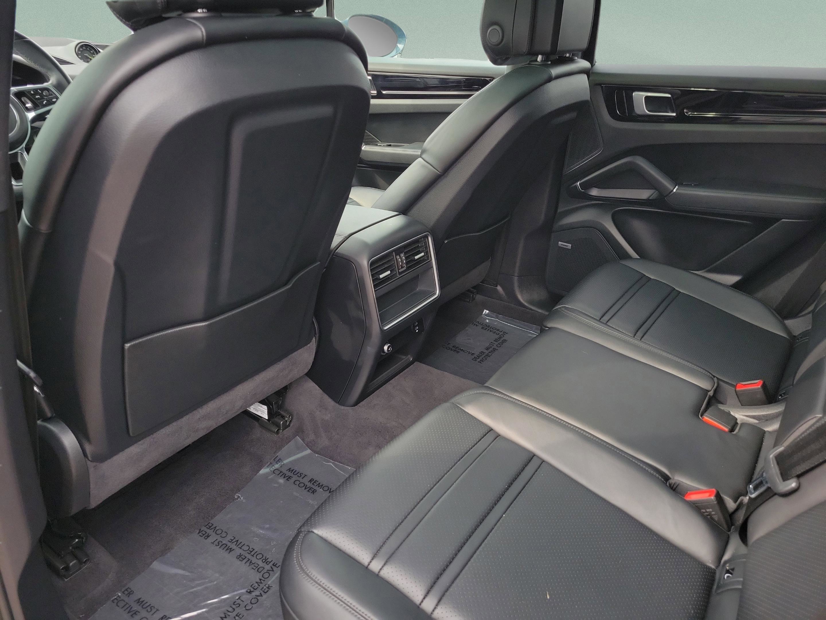 Used 2020 Porsche Cayenne E-Hybrid image 14