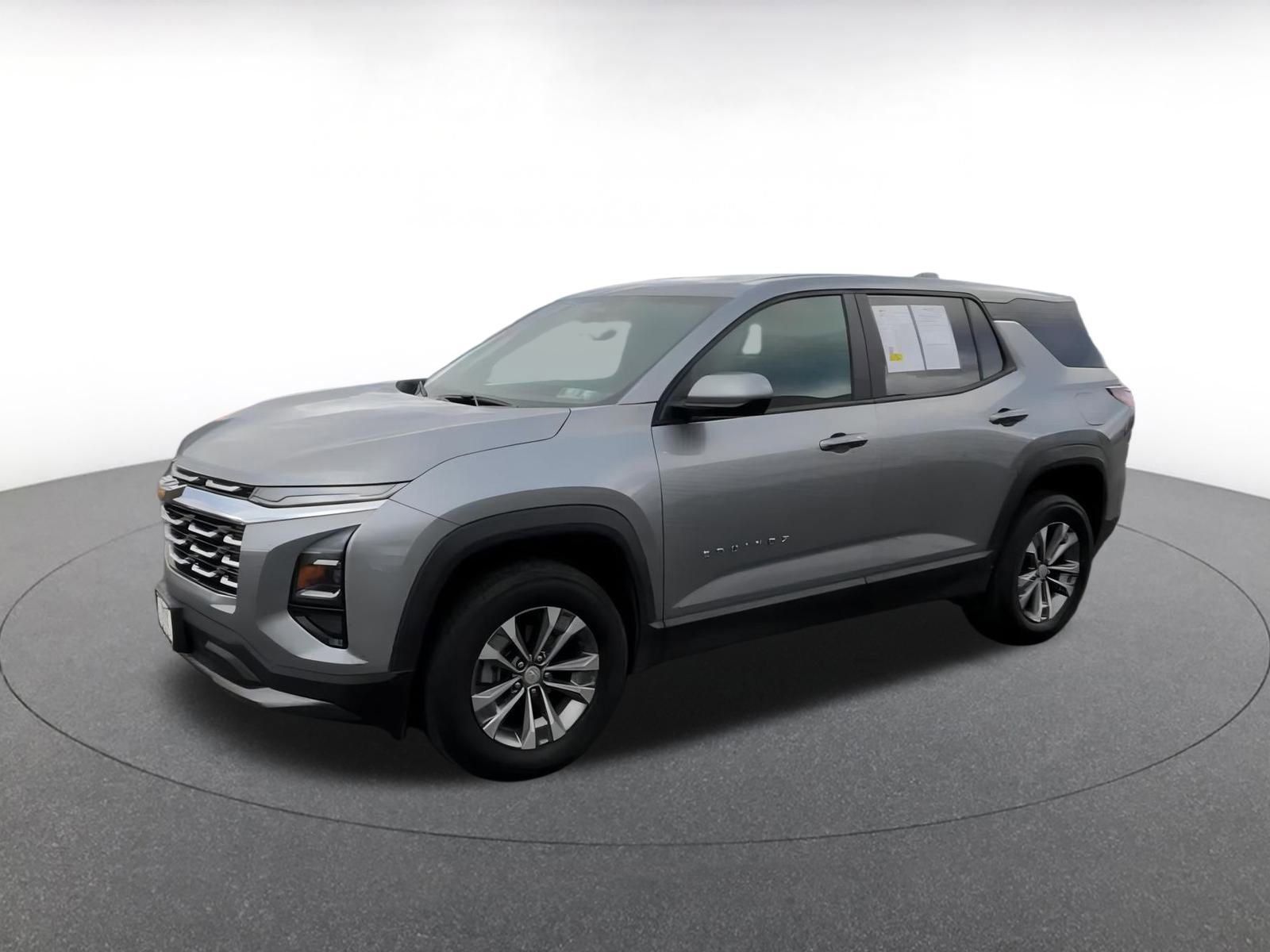 Used 2025 Chevrolet Equinox LT image 7