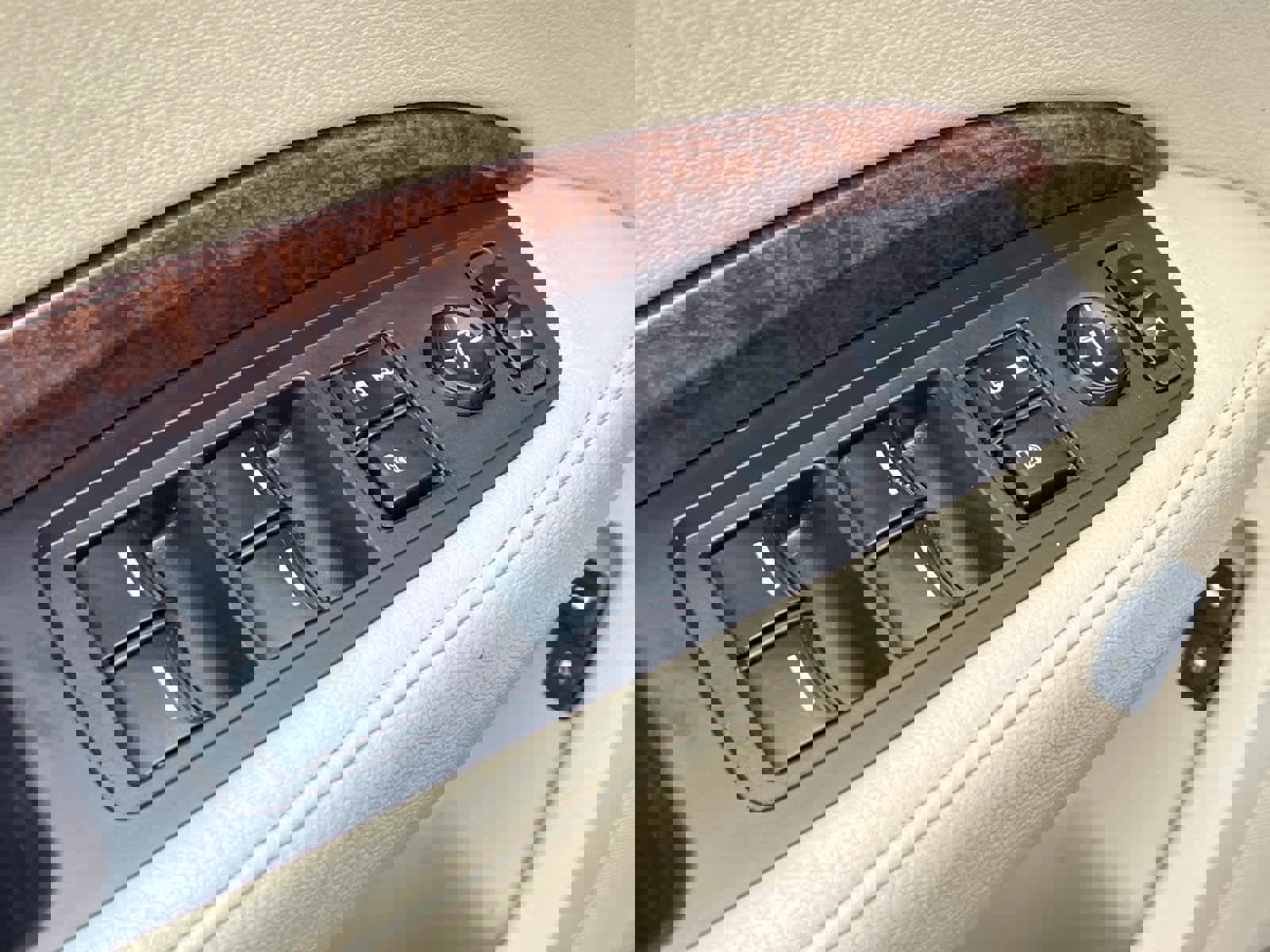 Used 2017 Acura MDX FWD image 14