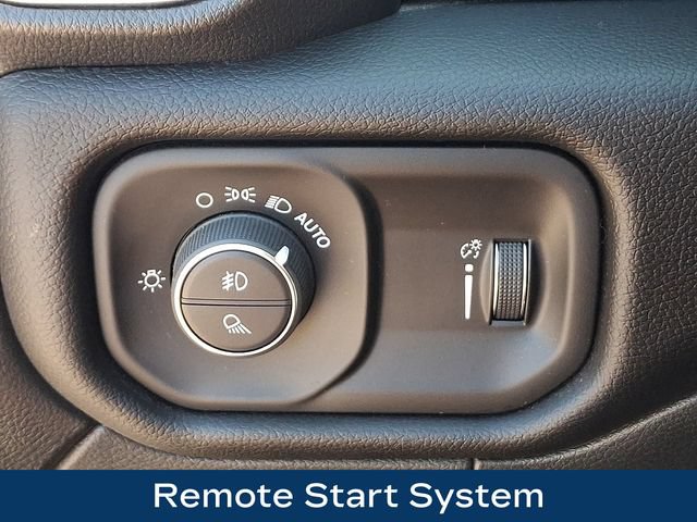 Used 2026 RAM 2500 Big Horn AWD/4WD image 9