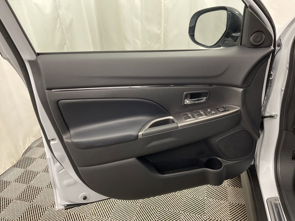 New 2026 Mitsubishi Outlander Sport ES image 24