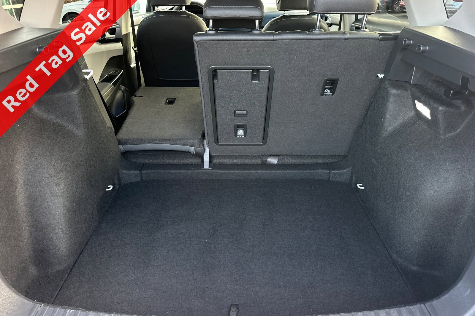 Certified 2024 Volkswagen Taos SE image 16