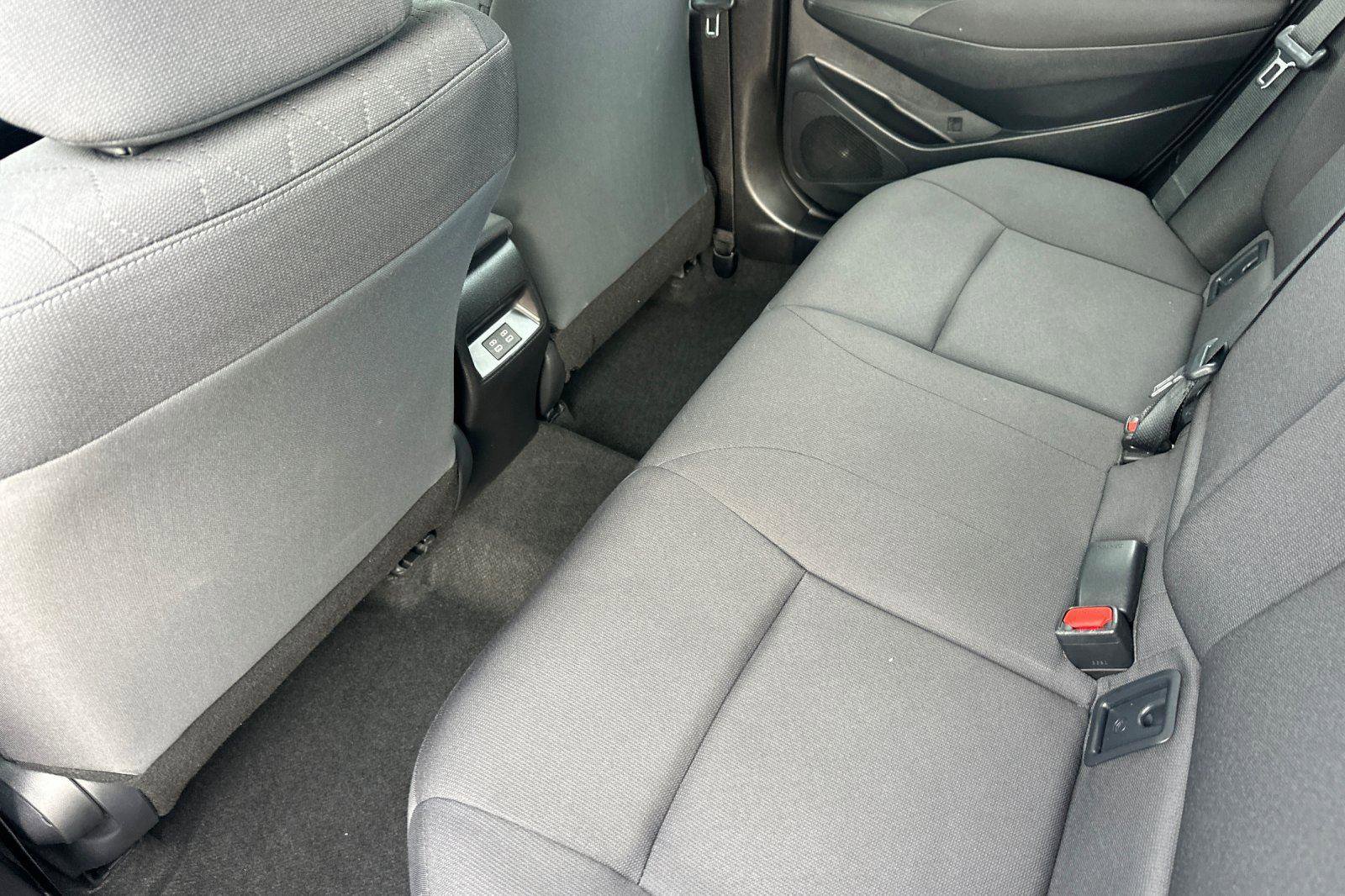 Used 2025 Toyota Corolla LE image 11