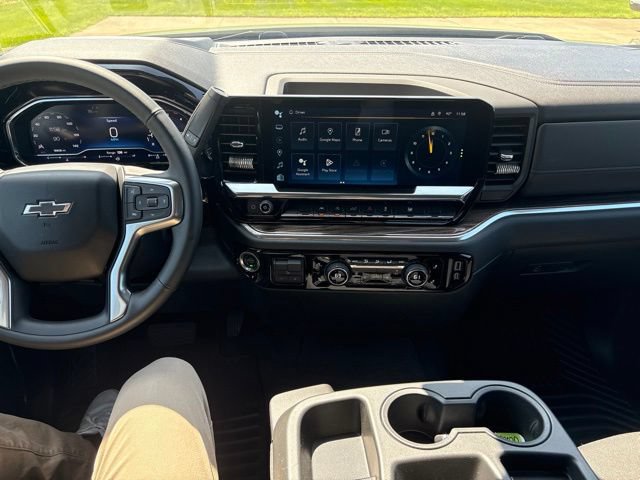Used 2024 Chevrolet Silverado 1500 RST AWD/4WD image 40