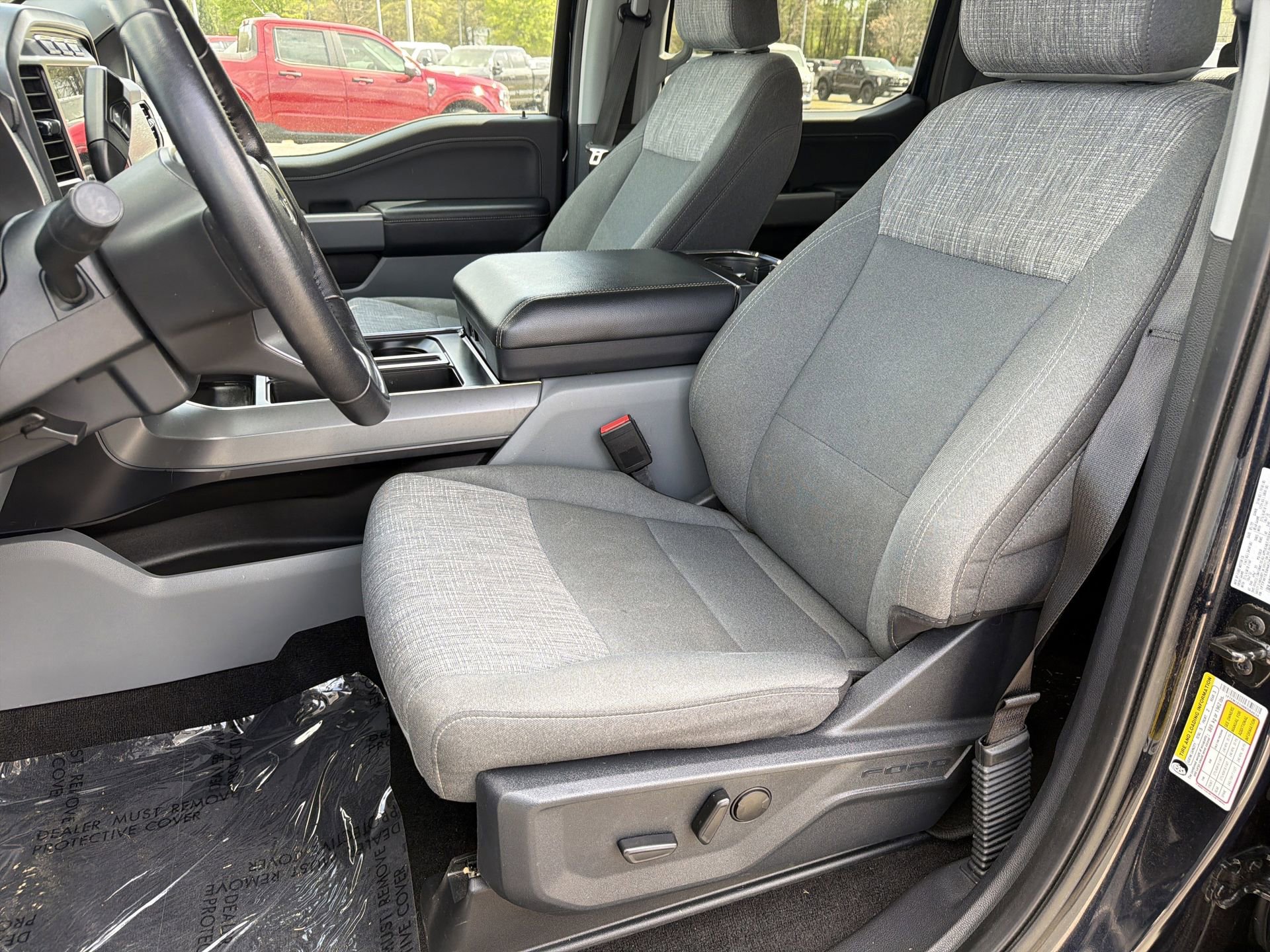 Certified 2022 Ford F150 XLT w/ Equipment Group 302A High image 19