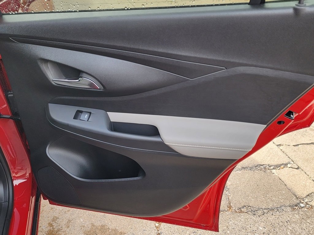 New 2026 Buick Envista Avenir image 38