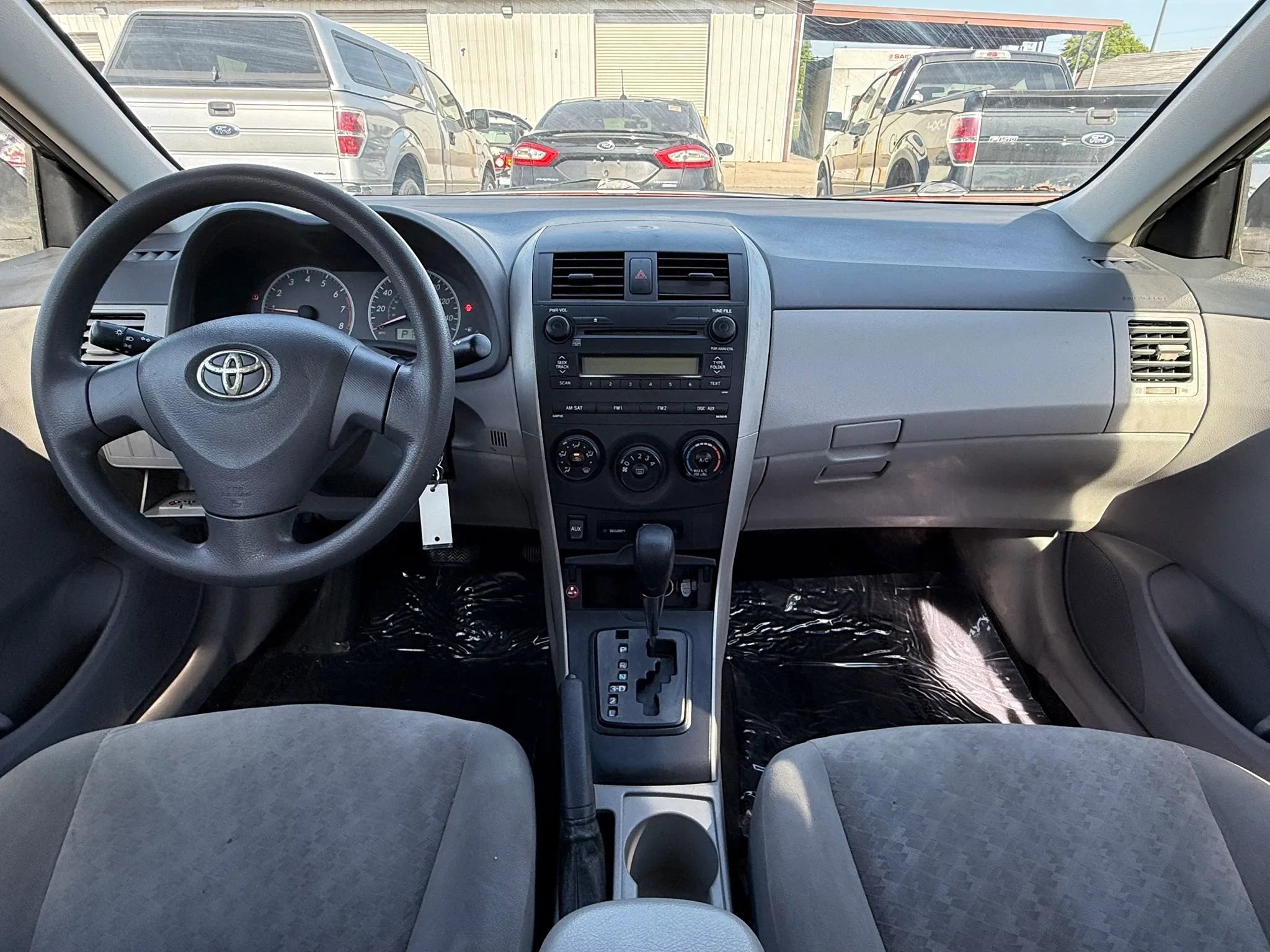 Used 2009 Toyota Corolla LE image 3