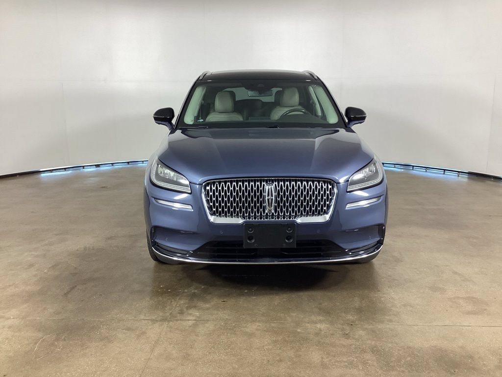 Used 2022 Lincoln Corsair Reserve w/ Equipment Group 201A AWD/4WD image 2