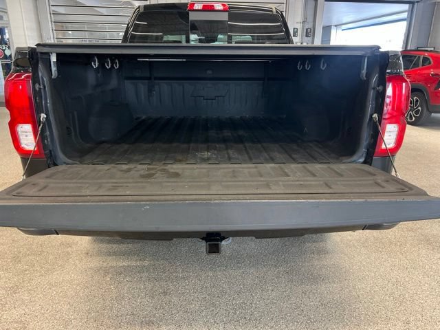 Used 2016 Chevrolet Silverado 1500 LTZ Z71 w/ LTZ Plus Package AWD/4WD image 8
